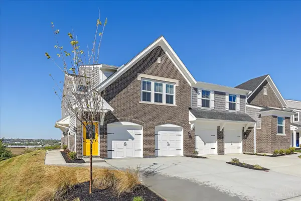 451 Chambers Bay Place #13104, Turtle Creek Twp, OH 45036