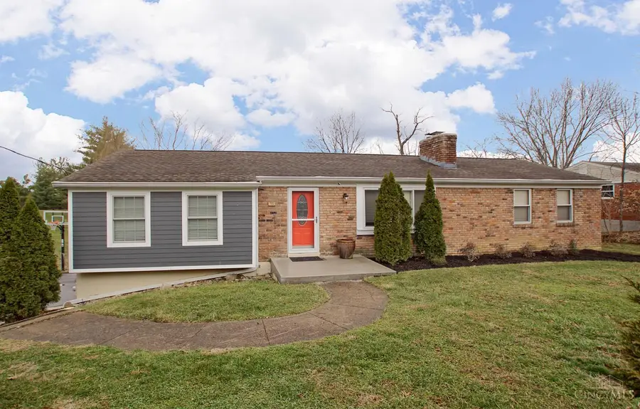 795 Mcclelland Road, Miami Township, OH 45150 - #2