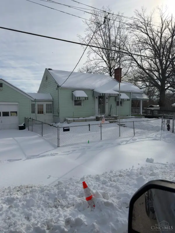 8802 Pine Road, Cincinnati, OH 45242