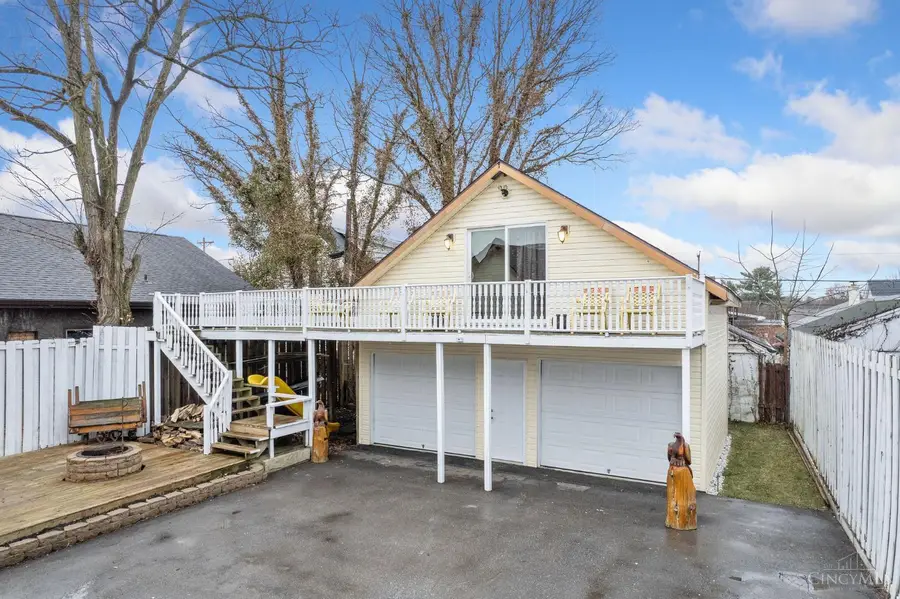 203 E Main Street, Blanchester, OH 45107 - #3