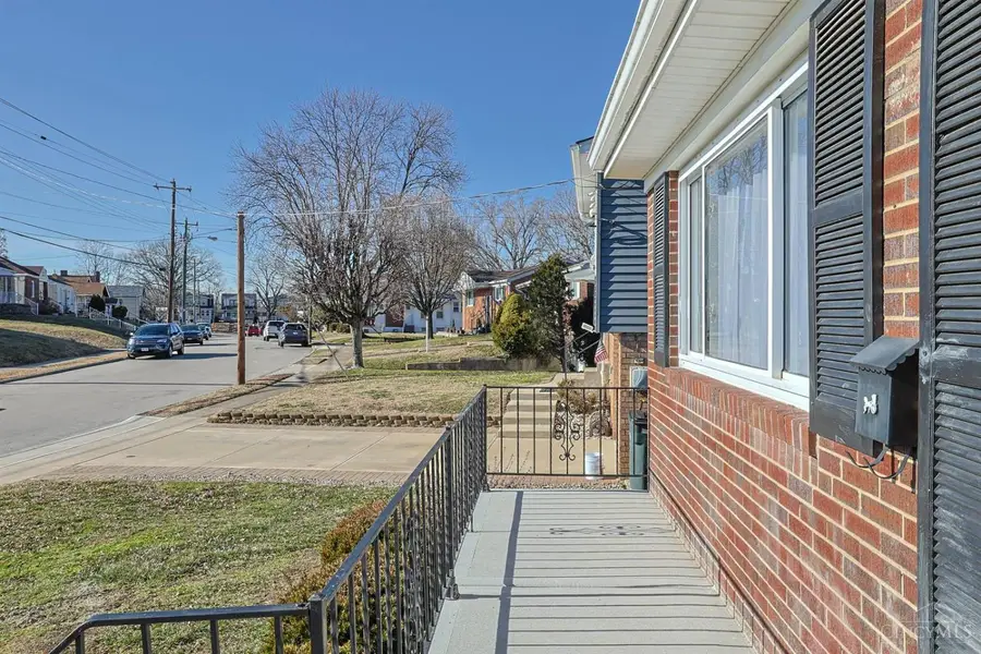 2206 Varelman Avenue, Norwood, OH 45212 - Image #3