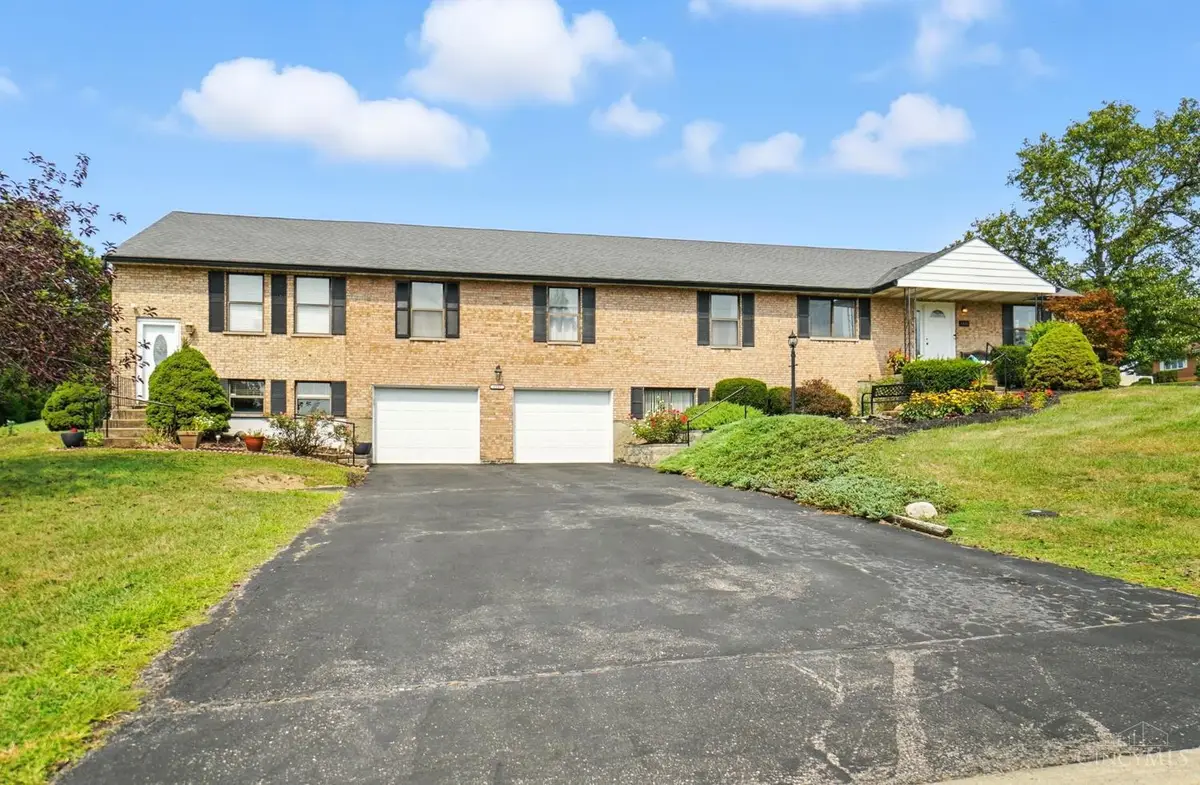 6880 Rackview Road, Green Township, OH 45248 - Image #1