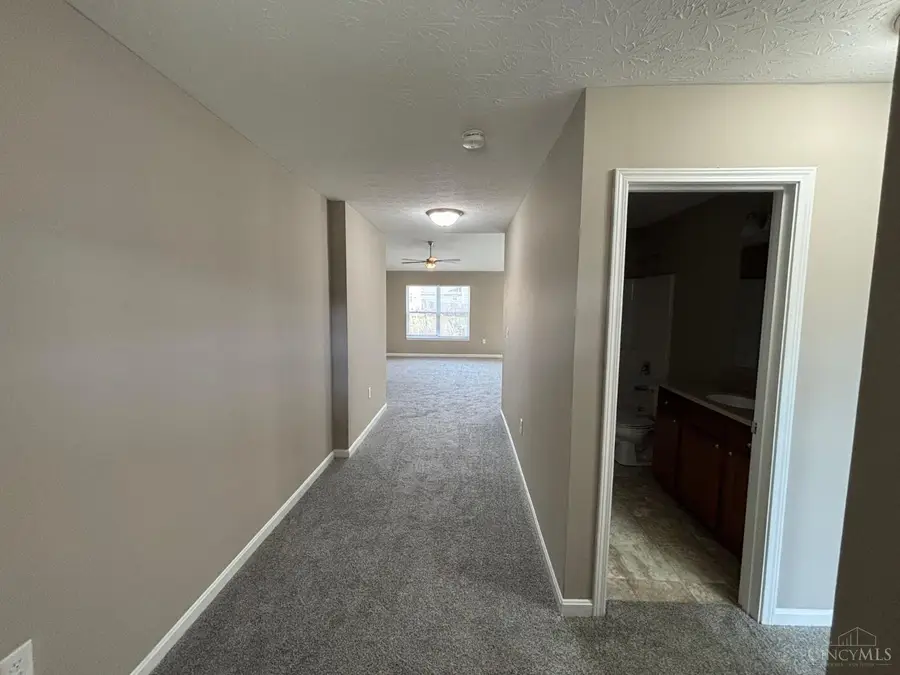 2029 Waynedale Court, Middletown, OH 45044 - Image #2