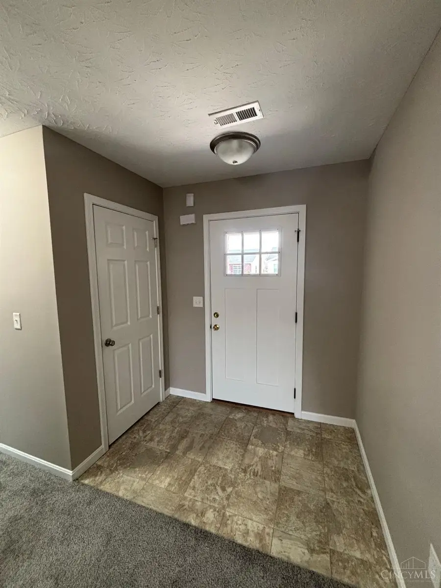 2029 Waynedale Court, Middletown, OH 45044 - Image #3