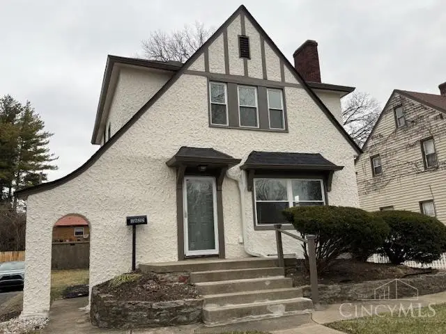 1622 Shenandoah Avenue, Cincinnati, OH 45237 - #2