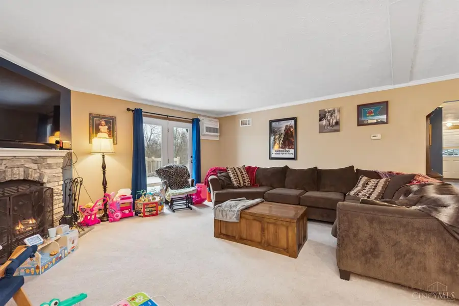 5635 Thomas Road, Lewis, OH 45121 - #3