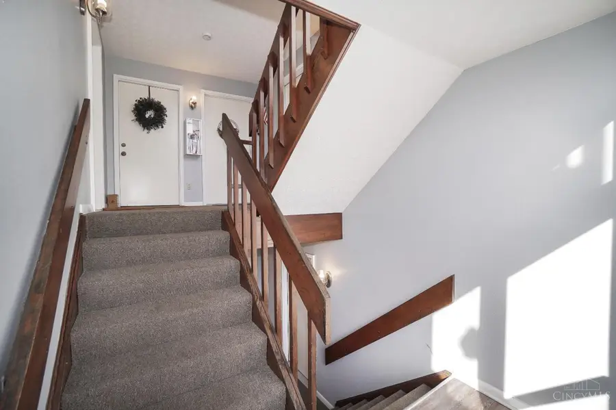 2048 Woodtrail Drive, Fairfield, OH 45014 - #3