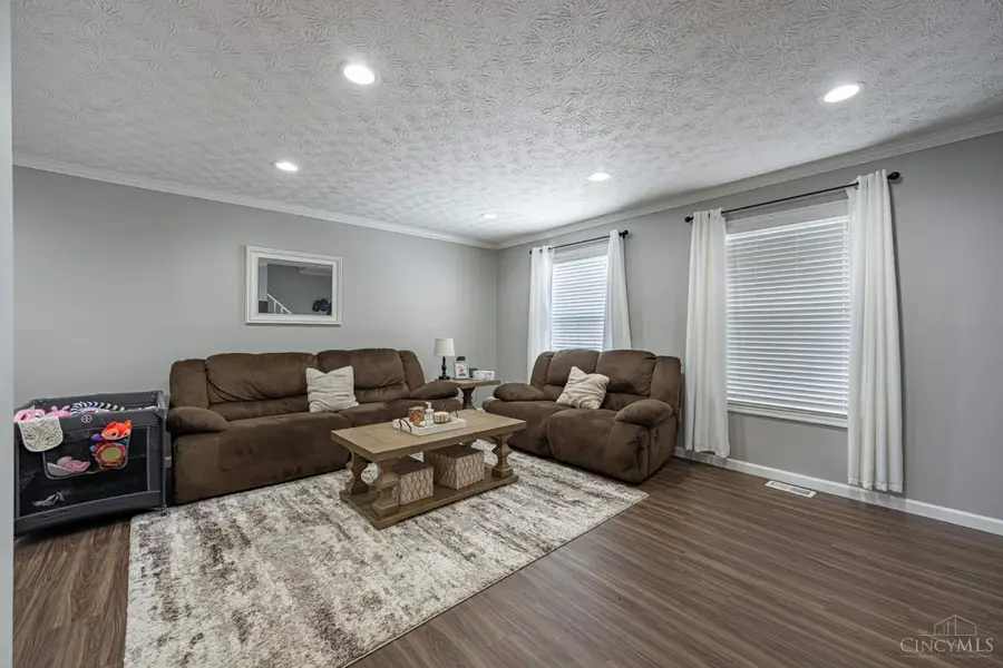 124 Chapel Hill, Fairfield, OH 45014 - Image #2