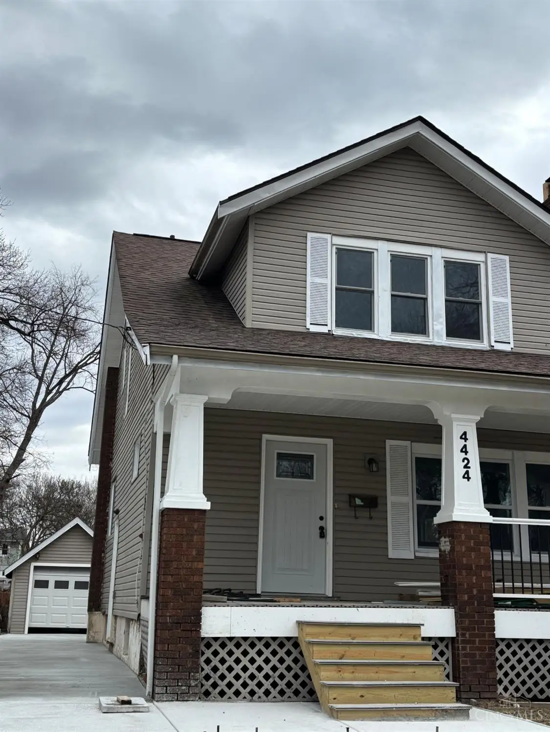 4424 Simpson Avenue, Cincinnati, OH 45227 - Image #1
