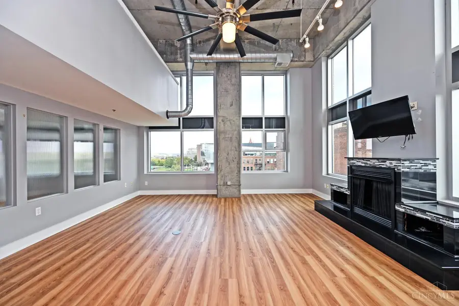 353 W Fourth Street #600, Cincinnati, OH 45202 - Image #2