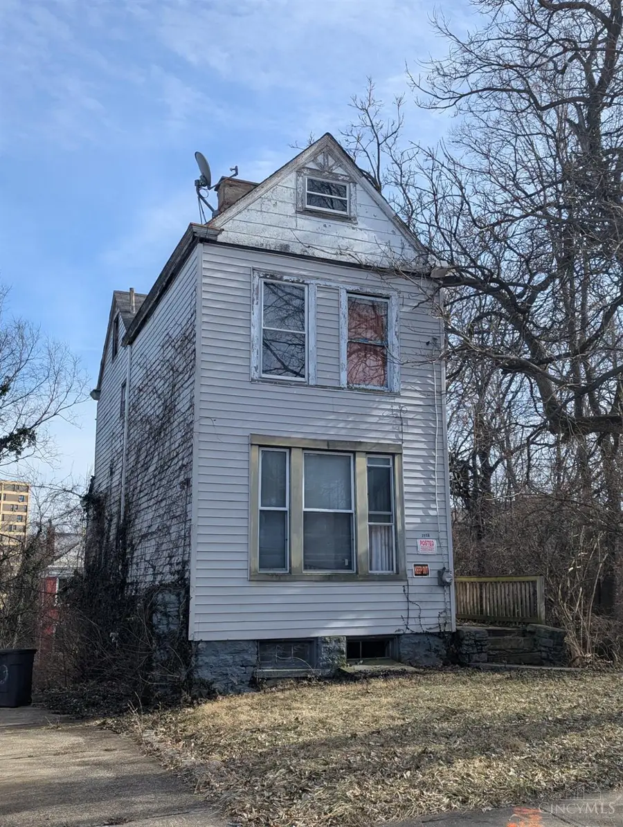 3556 Eden Avenue, Cincinnati, OH 45229 - #3