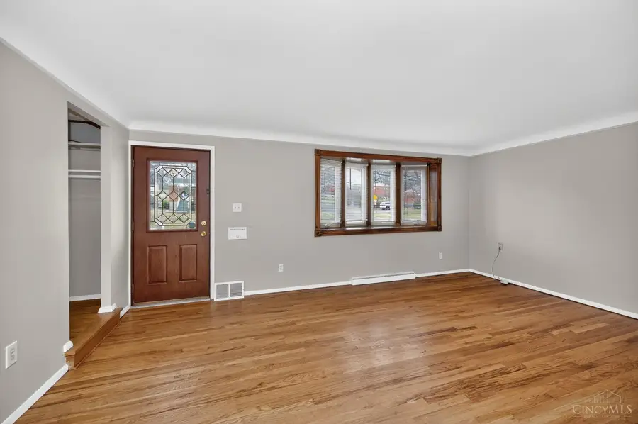 3157 Westbourne Drive, Green Township, OH 45248 - Image #3