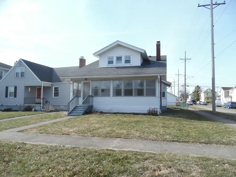 725 Ridgelawn Avenue, Hamilton, OH 45013 - #2