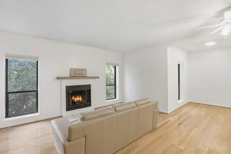 2121 Sutton Avenue #4C, Cincinnati, OH 45230 - #2