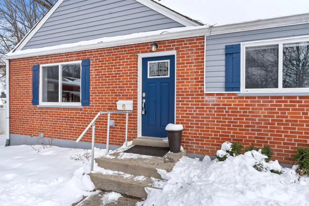 6 Cedarwood Court, Silverton, OH 45213 - #1