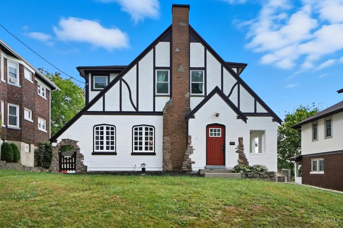 2323 Sherwood Lane, Norwood, OH 45212 - #1