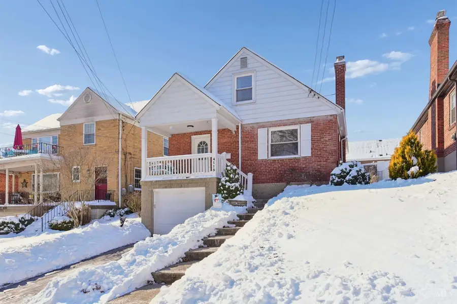 4115 Paxton Woods Drive, Cincinnati, OH 45209 - Image #2
