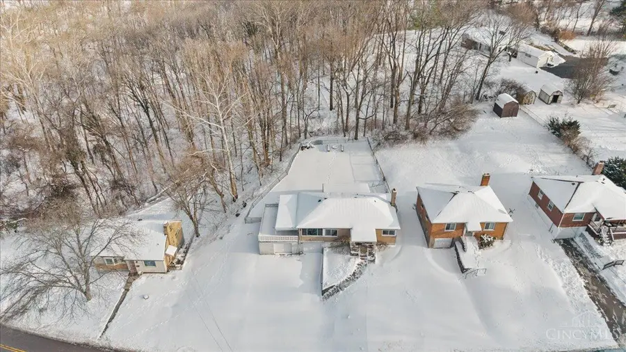 582 Trenton Avenue, Cincinnati, OH 45238 - #3