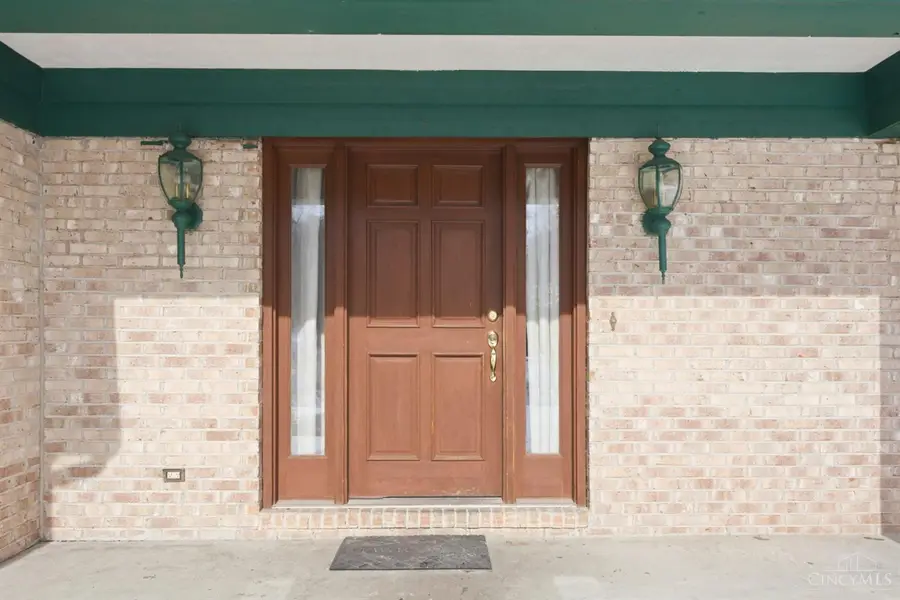 326 Bank Ave, Saint Bernard, OH 45217 - Image #2