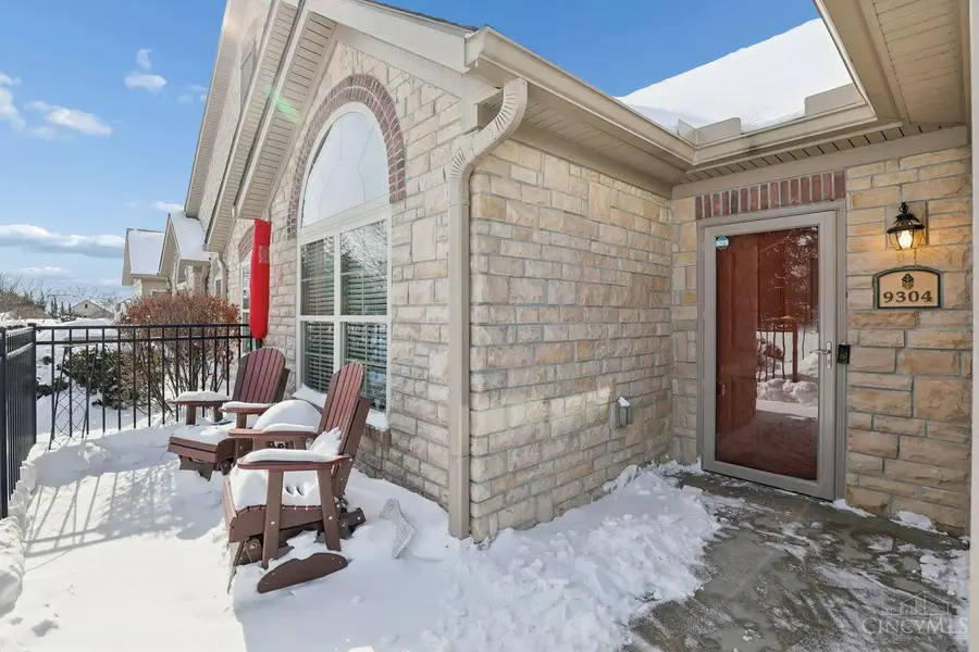 9304 Elizabeth Lane, Deerfield Township, OH 45040 - Image #2