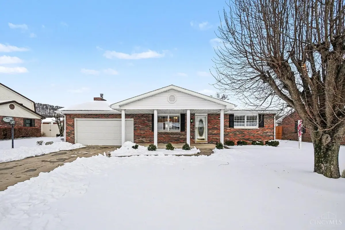 1910 Campbell Drive, Aberdeen, OH 45101 - #1