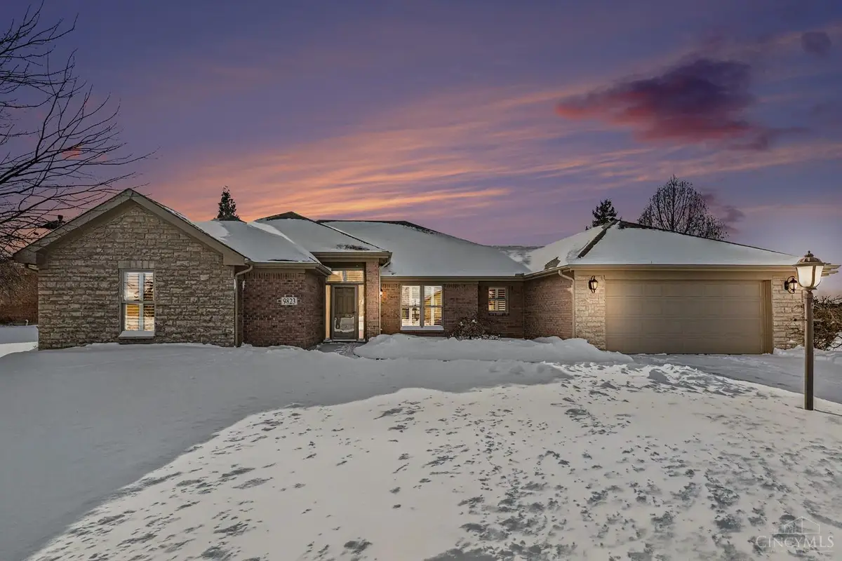 9823 Scotch Pine, Springboro, OH 45066 - Image #1
