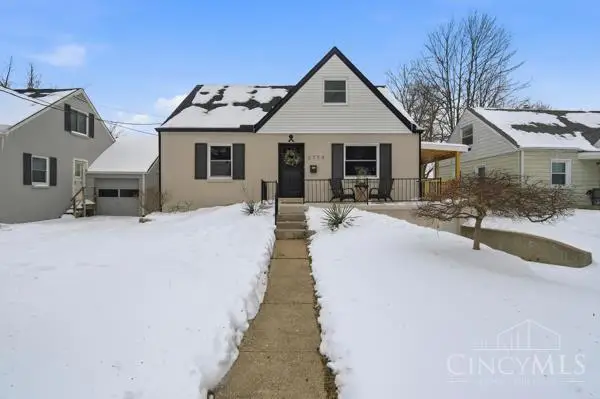 2779 Redfield Place, Cincinnati, OH 45230