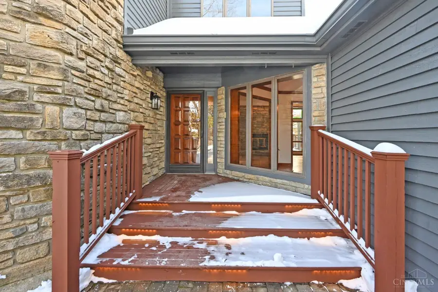 112 Bentwood Court, Blue Ash, OH 45241 - Image #3