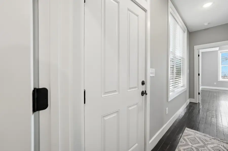 454 Klotter Avenue, Cincinnati, OH 45214 - #3