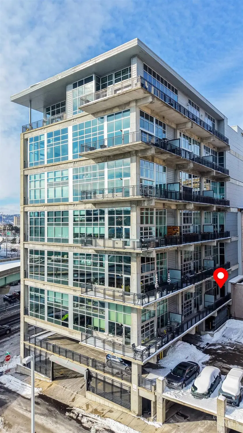 353 W Fourth Street #210, Cincinnati, OH 45202 - Image #3