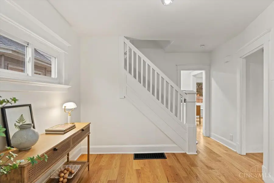 1942 Hewitt Avenue, Cincinnati, OH 45207 - #3