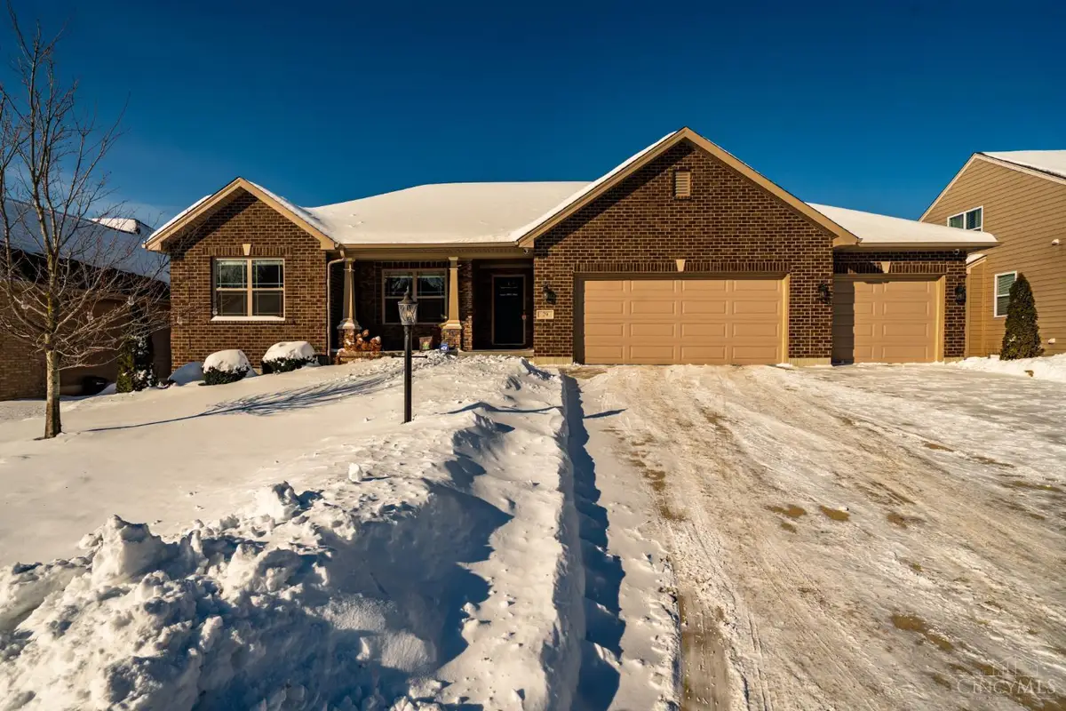 29 Louise Drive, Springboro, OH 45066 - Image #1