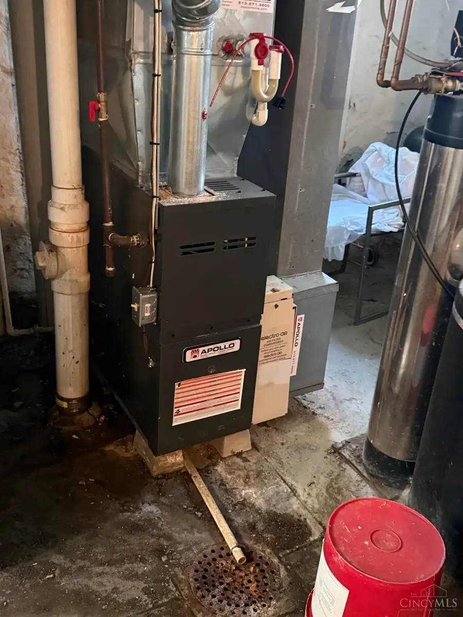 3330 Evanston Avenue, Cincinnati, OH 45207 - Image #2