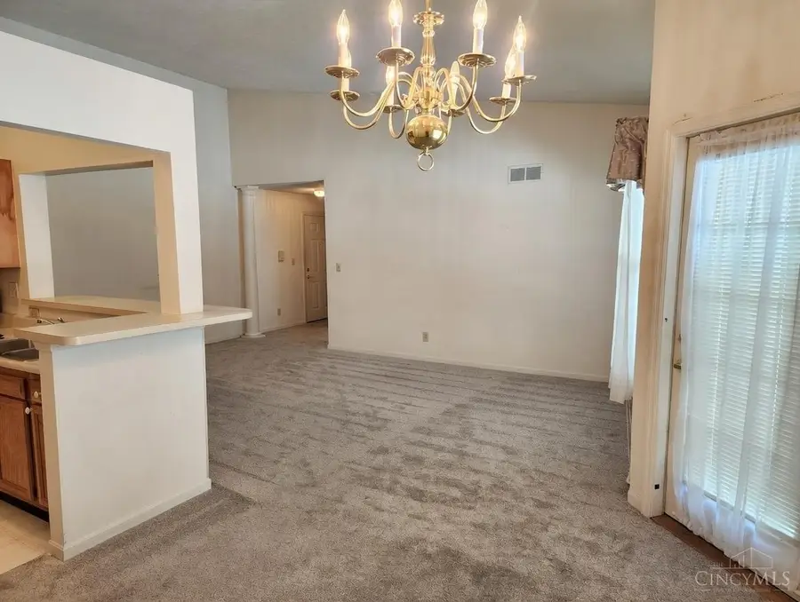 6610 Washington Circle, Franklin, OH 45005 - Image #3