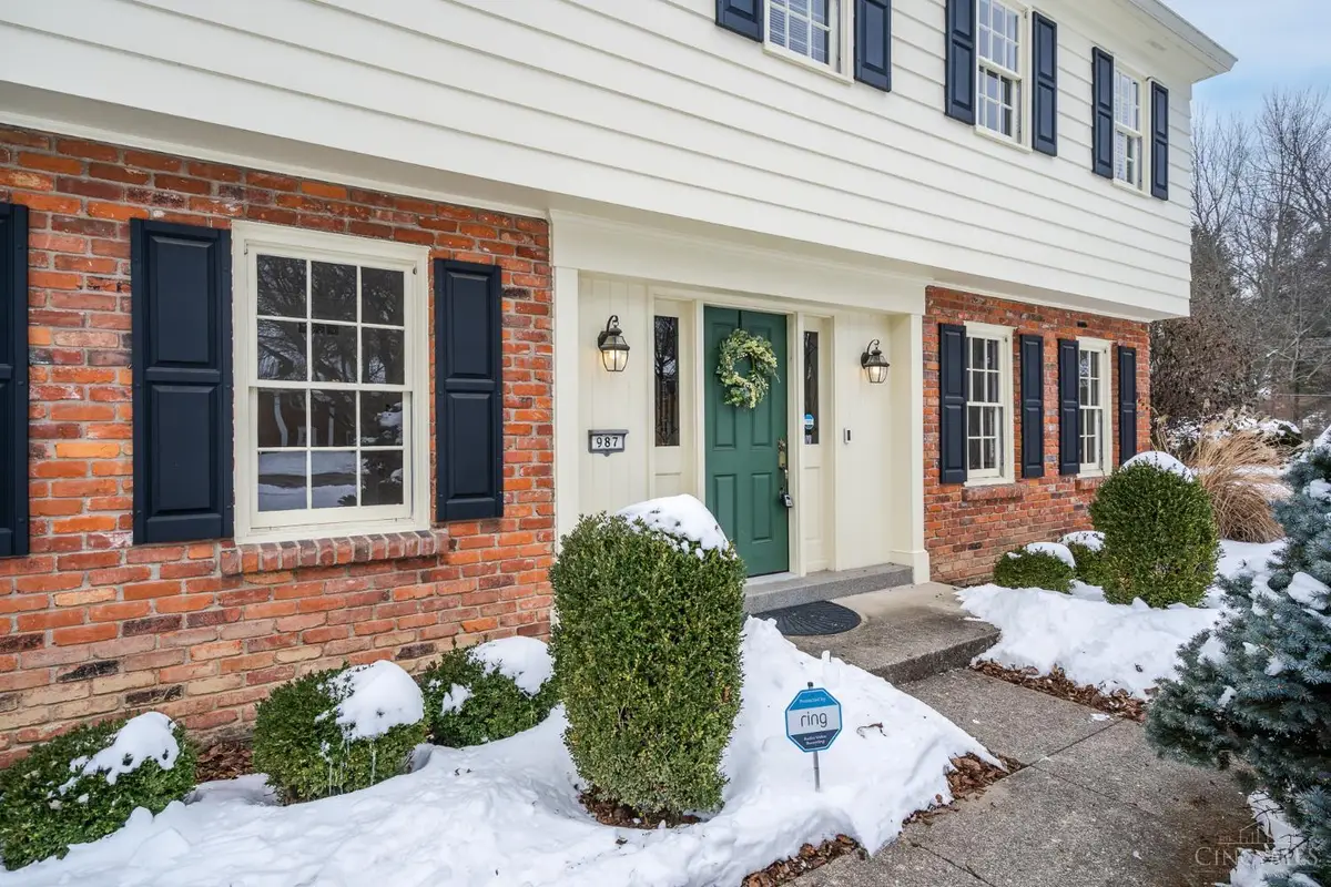 987 Chesterton Way, Anderson Township, OH 45230 - Image #1