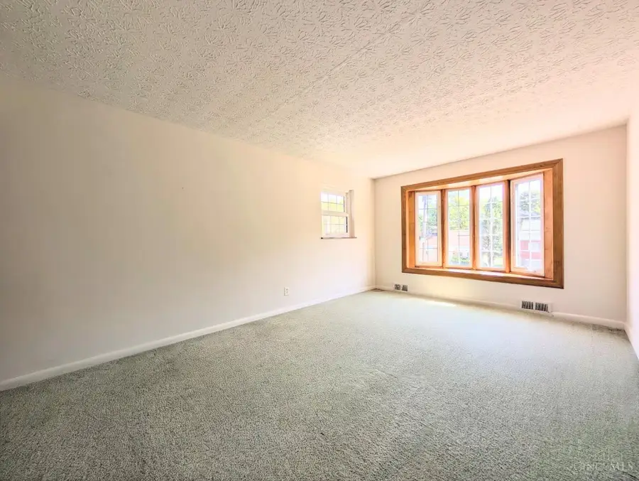 451 Kitty Lane, Cincinnati, OH 45238 - #3