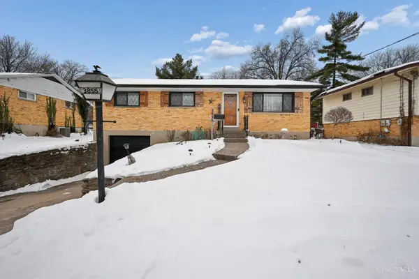 3855 Ridgecombe Drive, Green Twp, OH 45248