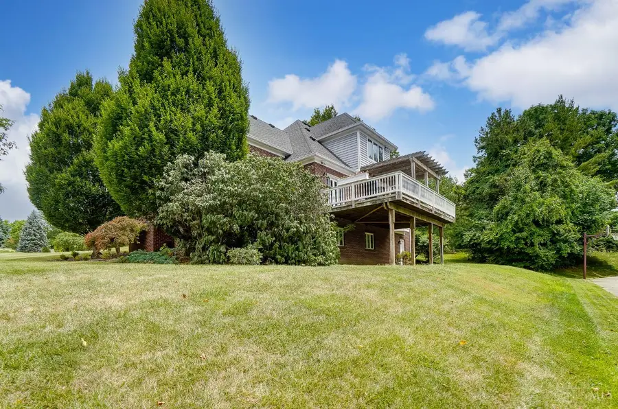 6040 Countrymeadow Lane, Bridgetown, OH 45233 - Image #3