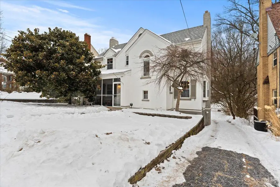 2720 Mckinley Avenue, Cincinnati, OH 45211 - #3