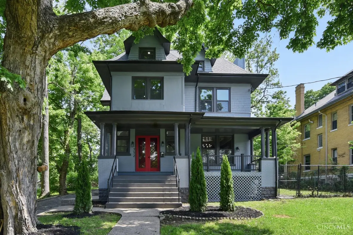 752 S Fred Shuttlesworth Circle, Cincinnati, OH 45229 - #1