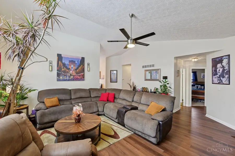 2979 Creekside Drive, Fairfield Township, OH 45011 - Image #3