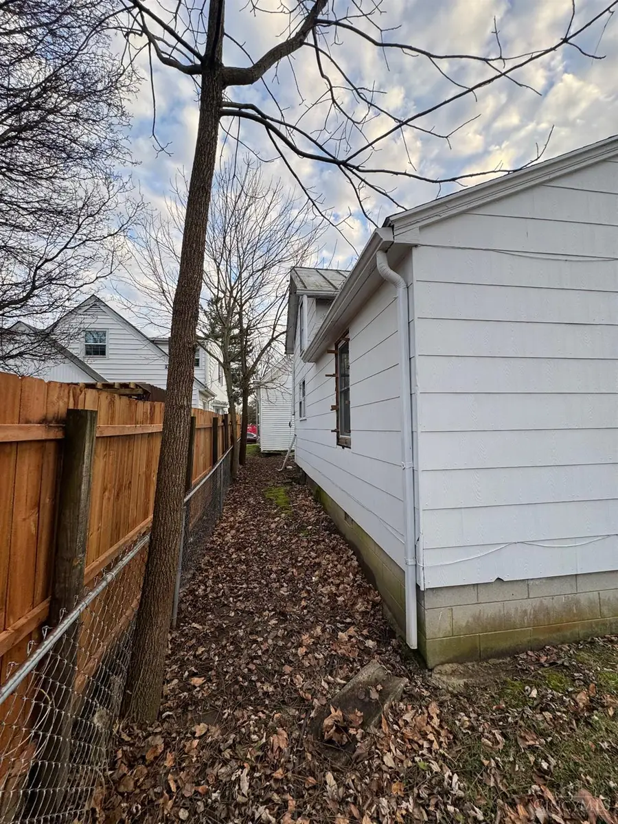 209 E Main Street, Blanchester, OH 45107 - #3