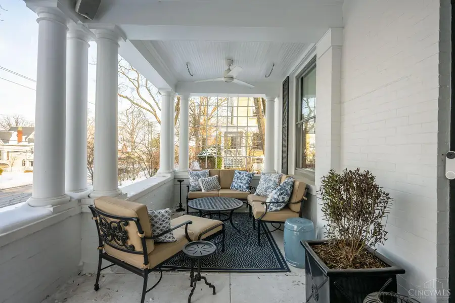 2517 Observatory Avenue, Cincinnati, OH 45208 - #3