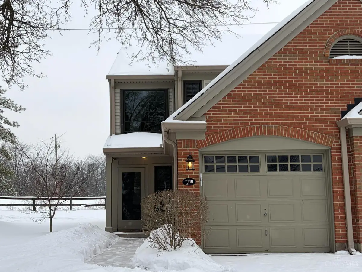 7740 Hackney Circle, Deerfield Township, OH 45039 - Image #1