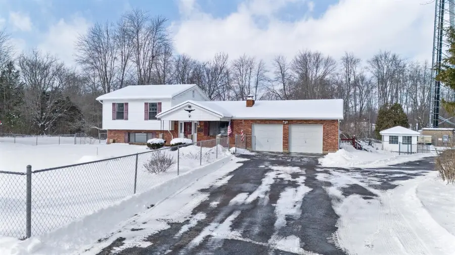 6933 Cozaddale Road, Goshen Township, OH 45122 - #2