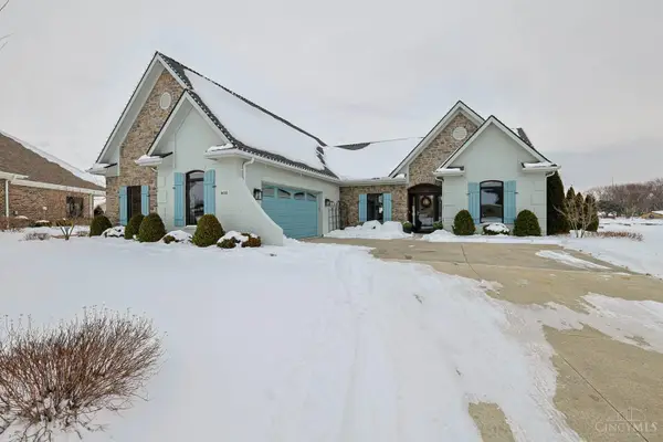802 Pebble Place, Tipp City, OH 45371