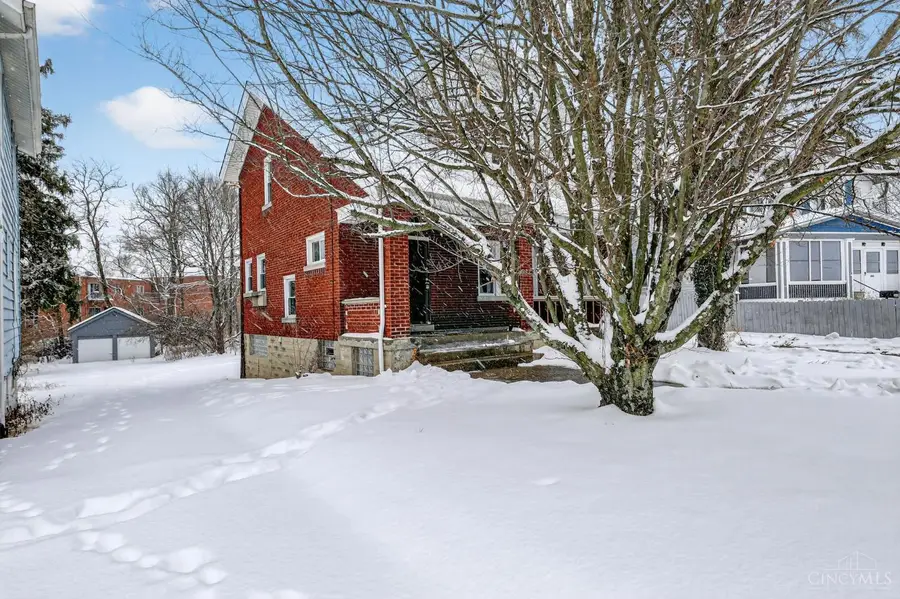 2867 Shaffer, Cincinnati, OH 45211 - #2