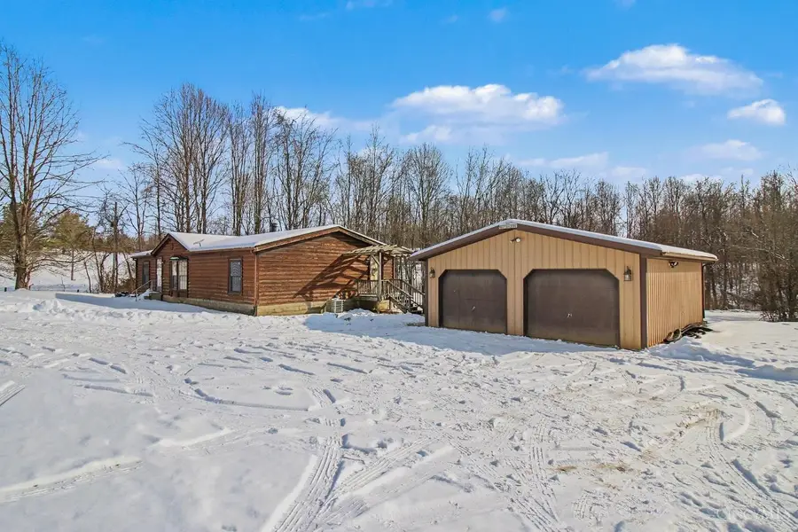 14240 Brier Hill Road, Bainbridge, OH 45612 - Image #2
