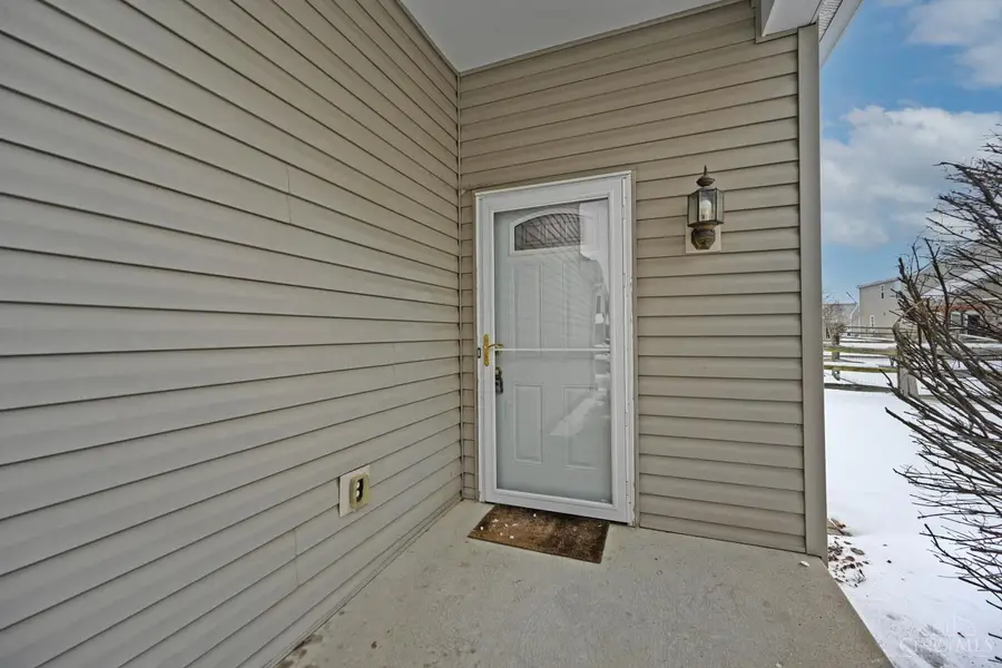 241 Hartford Court, Warren, OH 45039 - #3