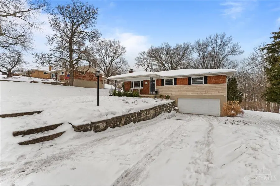 3905 Springoak Drive, Green Township, OH 45248 - Image #2